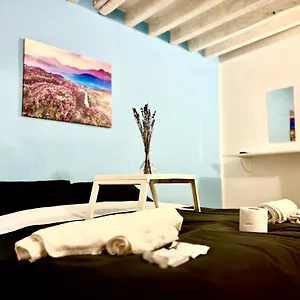 Centro Affittacamere- Bagno In Comune Genova